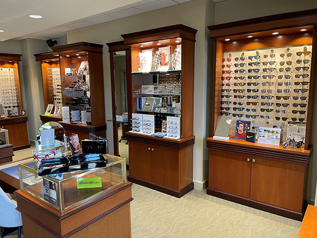 Optometrist in Palm Beach Gardens